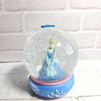 
              Cinderella Snow Globe Waterball  'Shy and Romantic'
            