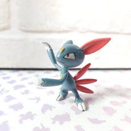 Sneasel Pokemon Battle Figure Jazwares