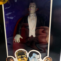 
              Universal Studios Monsters Dracula Figure 60th Anniversary - Placo 1991
            