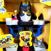 
              Imaginext Transforming Batcave Playset & Figures Dc Super Friends
            