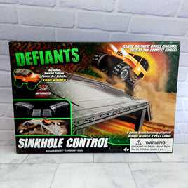 Defiants 4x4 Sinkhole Control - New In Box + Trail Basher Military Car