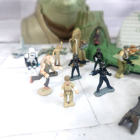 
              Star Wars Micro Machines Bundle Yoda Dagobah Jabba Mos Eisley Spaceport Naboo
            