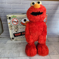 
              Tickle Me Elmo TMX 10th Anniversary Special Edition Top Secret In Box
            