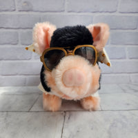 
              Pig Idol Elvis Presley King Of The Pigs Electronic Singing Dancing Pig In Box
            