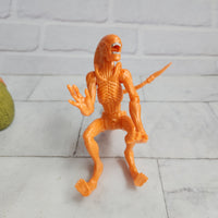 
              Alien Xenomorph With Face Hugger + Egg Bundle Lanard 2019 Limited Edition Orange
            