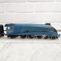 
              Hornby R372 LNER Class A4 Seagull OO Gauge 4-6-2 In Box Working
            