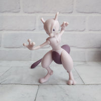 
              Pokemon Mewtwo Battle Feature Figure
            