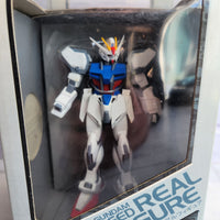 
              Gat X105 Ale Strike Gundam Seed Real Figure Vintage 2002 New In Box
            