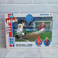 
              Topps Minis England Bundle Pitch + Players Rooney Walcott Joe Hart Lampard Terry
            