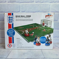 
              Topps Minis England Bundle Pitch + Players Rooney Walcott Joe Hart Lampard Terry
            