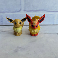 
              Pokémon Eevee + Flareon Figure Bundle Tomy Vintage 1998 CGTSJ
            