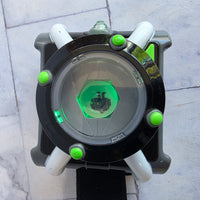 
              Ben 10 Deluxe Omnitrix Watch Electronic Lights Sound Playmates
            