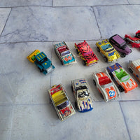 
              Micro Machines Super Van City Play Set With Micro Car Figures Box Instructions.
            