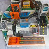 
              Micro Machines Super Van City Play Set With Micro Car Figures Box Instructions.
            