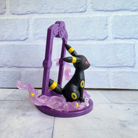 
              Pokémon Umbreon Figure With Stand Eevee Adventure Series 1 Toys R Us
            