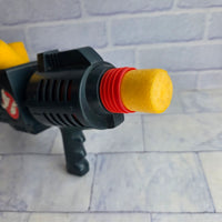 
              Ghostbusters Proton Blaster Foam Popper Gun Kenner Vintage 1984 + All Bullets
            