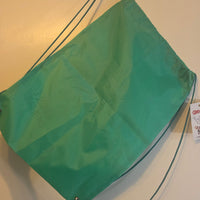 
              Gremlins Movie Gizmo Draw String Bag Back Pack Green Handle With Care - New
            