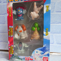 
              Pokémon Movie Kids Figure Set Vintage 2005 Mew Munchlax Lucario Regirock In Box
            