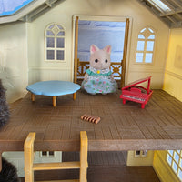 
              Sylvanian Families Hillcrest Home Gift Set + Figures + Accessories In Box
            