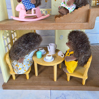 
              Sylvanian Families Hillcrest Home Gift Set + Figures + Accessories In Box
            