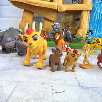 
              The Lion King Lion Defend the Pride Lands Playset & Figures Bundle
            