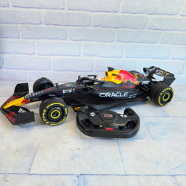 Oracle Red Bull Racing RB18 RC Car Max Verstappen Winner Remote Control