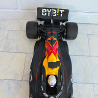 
              Oracle Red Bull Racing RB18 RC Car Max Verstappen Winner Remote Control
            