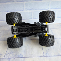 
              Monster Jam Batman Batmobile Monster Truck 1:24 Scale Die-Cast Toy Car BKT Tyres
            
