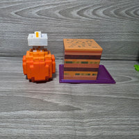 
              Minecraft Figure Bundle Official Mojang Jazwares Creeper Animals Accessories
            