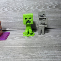
              Minecraft Figure Bundle Official Mojang Jazwares Creeper Animals Accessories
            