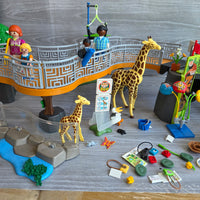 
              Playmobil My Life City Zoo 71600 Complete In Box - Animals, Figures Penguins
            