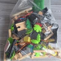 
              Huge Wooden Train Set Bundle 40+ Trains 100+ Track Accessories Special Parts (Copy)
            