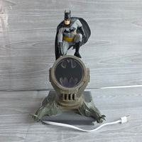 
              Batman Figurine Light Bat Signal Gotham City Paladone USB
            