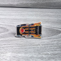 
              IXA Kamen Rider Kiva DX Henshin Belt Pin Collection Bandai Japan Exclusive New
            