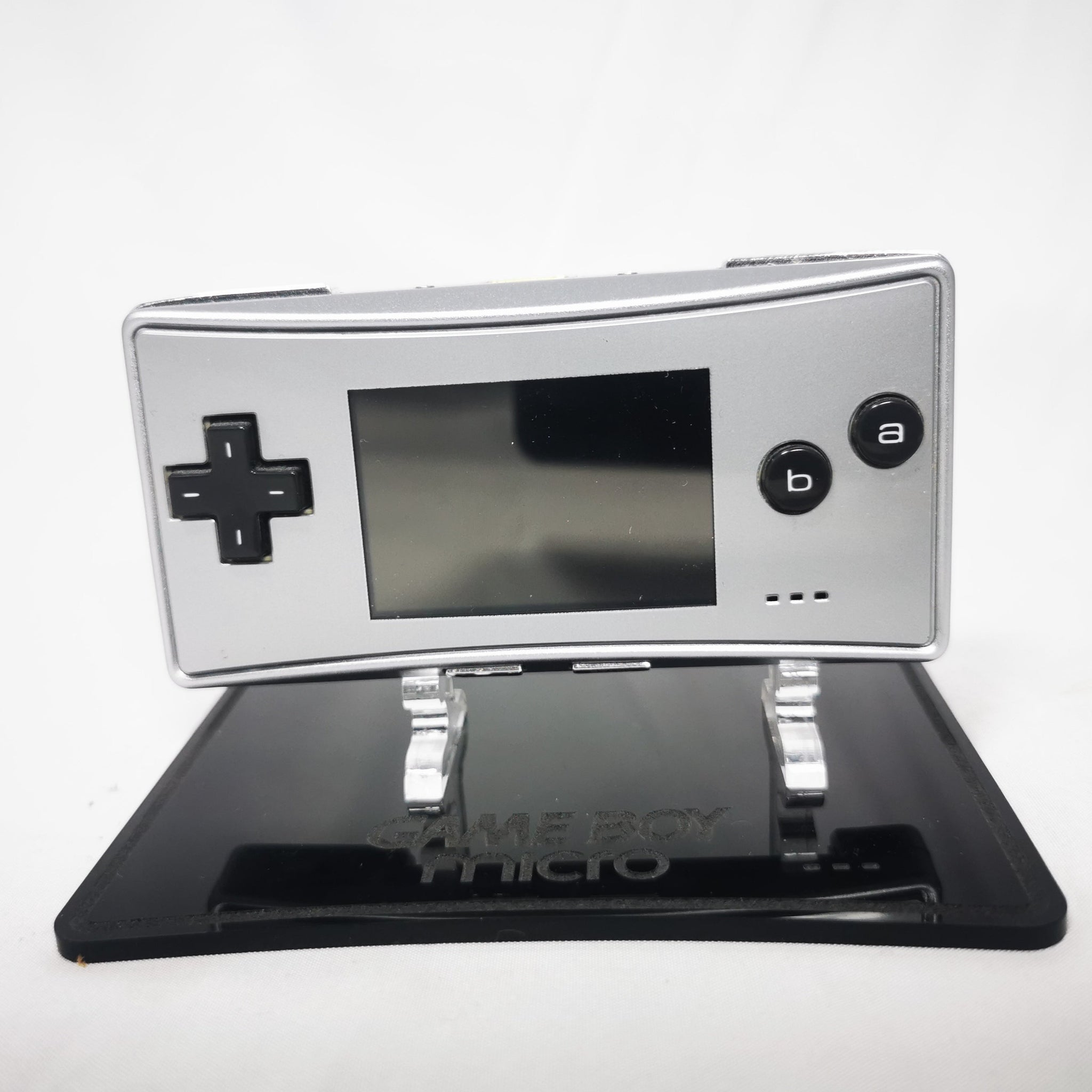 Gameboy Micro Silver Console Boxed + Street Fighter Alpha Bundle 